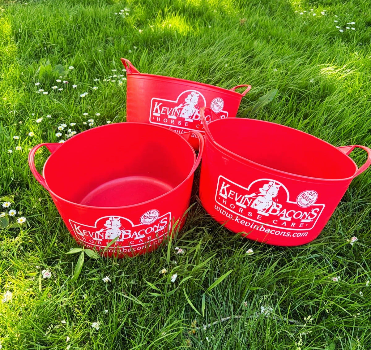 Kevin Bacons Flexi Feed Bucket